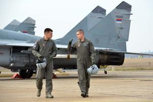 SREĆA ZBOG PRVOG LETA: Vojno vazduhoplovstvo, to je ljubav i izazov (FOTO)