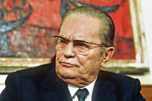 STRANI NEPRIJATELJI HOĆE DA NAS ZAVADE SA ALBANCIMA: Tito je 1975. predvideo šta će se dogoditi na KiM! ZNAO JE ZA PAKLENI PLAN