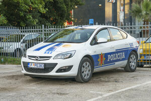 POLICAJAC U NIŠU UKRAO 272 PIŠTOLJA: Uhapšen u Crnoj Gori, određen mu pritvor NOVI DETALJI