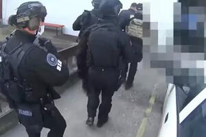 RAZBIJEN VELIKI KRIMINALNI LANAC, UHAPŠEN I POLICAJAC: Ovako su pali zbog droge i oružja u Severnoj Makedoniji! VIDEO