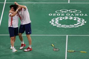 OI U TOKIJU: Zlato i srebro za Kinu u mešovitom dublu u badmintonu