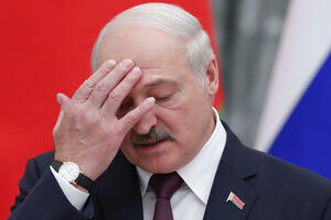 NE ŽELE KONFLIKT NA SVOJOJ GRANICI Lukašenko: Belorusija spremna da transportuje migrante u Minhen