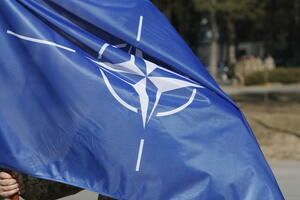 MINISTRI ODBRANE NATO POČINJU DVODNEVNI SASTANAK: Glavni fokus podrška Ukrajini! Drugog dana tema nuklearno planiranje