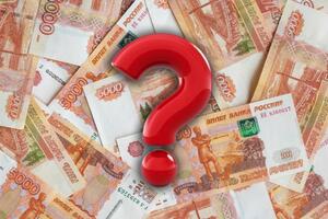ŠTA ČEKA RUBLJU DO JESENI? Ruski ekonomista otkrio prednosti i slabosti ruske valute čak i bez uvođenja novih sankcija!