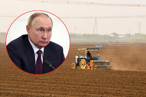 PUTIN: Rusija suspendovala, ne i okončala učešće u sporazumu o izvozu hrane