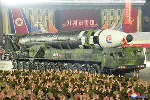 DRAMA U JAPANSKOM MORU: Severna Koreja ispalila interkontinentalnu raketu, projektil pao unutar ekonomske zone Japana