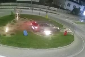 PUNOM BRZINOM "POKOSIO" KRUŽNI TOK: Ljudi gledaju u ŠOKU bahatog vozača! VIDEO