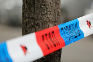 SLUČAJNI PROLAZNIK STAO KAO UKOPAN: Muškarac pronađen mrtav na klupi u parku u Vladičinom Hanu