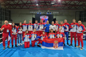 SRPSKI BORCI ZABLISTALI: 14 medalja za Srbiju na šampionatu Balkana u Rumuniji