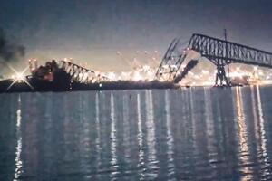 UŽAS U BALTIMORU: Most se srušio nakon što je brod udario u njega, stravične scene nesreće, nestalo najmanje SEDMORO LJUDI (VIDEO)