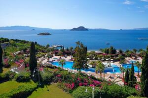 MIRAN ODMOR U PREDIVNOM PRIRODNOM OKRUŽENJU: Preporučujemo ovaj hotel ljubiteljima opuštenog odmora na obali Egeja