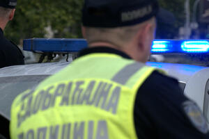 VOZIO KAMION SA 2,18 PROMILA ALKOHOLA U KRVI: Policija u Staroj Moravici privela muškarca (41)