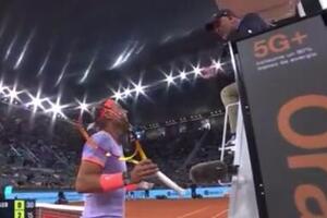 NADAL SE POSVAĐAO SA SUDIJOM! Španski teniser BURNO REAGOVAO na nepravdu - tražio supervizora da popriča sa njim! (VIDEO)